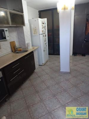 Poarta 6, decomandat, 3 camere, gaze, mobilat, vanzari Constanta - imagine 8