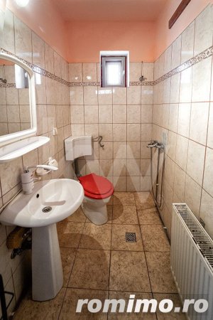 Apartament la casă - str. Nicovalei  - imagine 19