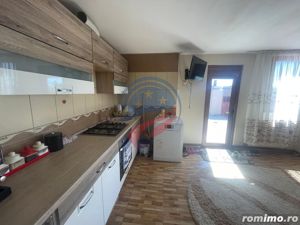 Vilă cu 6 camere de vânzare în zona Calea Severinului - imagine 9