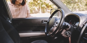 Deblocari auto fara daune, cheia blocata in masina, toate cheile pierdute, Baia Mare - imagine 3