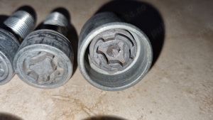 Set prezoane antifurt roti VW T Cross - imagine 3