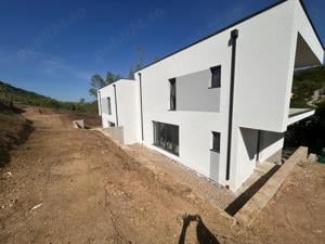 Duplex cu 4 camere, zona Tauti - imagine 2