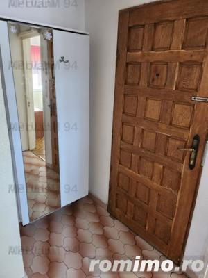 Apartament  cu 3 camere de vânzare în Câmpina - imagine 3