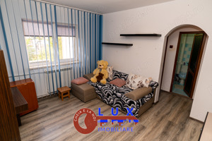 ID 4215 Apartament 4 camere de vanzare *Str. I.L.Caragiale - imagine 3