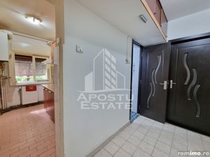 Apartament 3 camere, etaj intermediar, centrala proprie, , zona Dacia - imagine 3