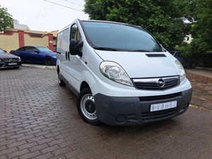 Opel Vivaro 2.0cdti clima 3 locuri, 114cp 2014