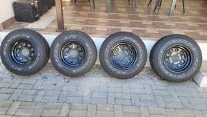 Jante ITP 4x136 Anvelope Maxxis AT Worm Drive 27x8.5 R14 Can am
