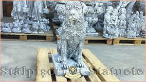 Statuetă câine rottweiler, din beton, model S12.