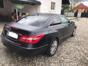 Mercedes-Benz E cupe  - imagine 4
