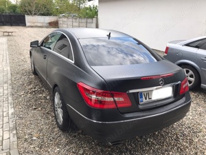 Mercedes-Benz E cupe  - imagine 5