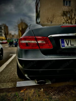 Mercedes-Benz E cupe  - imagine 6