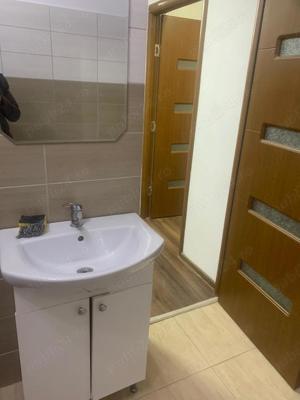 Apartament mansardat 74mp - imagine 2