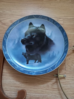 CANADA ORIGINALE FARFURII PORTELAN PICTATE UNICATE CU SUPORT PERETE,Sau FIX COLECTIA LUPI - imagine 3