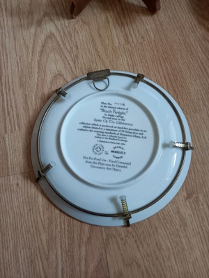 CANADA ORIGINALE FARFURII PORTELAN PICTATE UNICATE CU SUPORT PERETE,Sau FIX COLECTIA LUPI - imagine 4