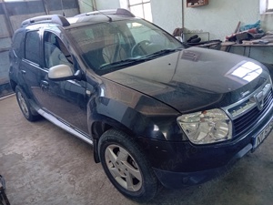 VAND DUSTER 2010,4X2 ,DIESEL,6500EURO,1500mc,tel  - imagine 3
