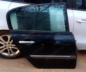 geam ușă spate dreapta Renault Megane