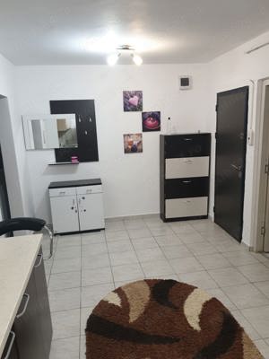 Proprietar închiriez apartament  - imagine 3