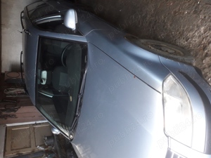 Dezmembrez Passat variant 2004 motor 20tdi BGW  - imagine 2