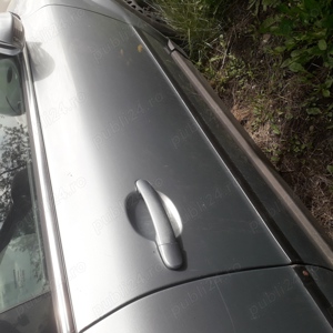 Dezmembrez Passat variant 2004 motor 20tdi BGW  - imagine 7