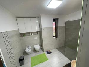 Apartament in Centru ! - imagine 10