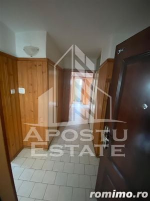 Apartament cu 3 camere 2 bai in zona Lipovei - imagine 12