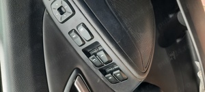 Vând auto hyunday ix35 - imagine 4