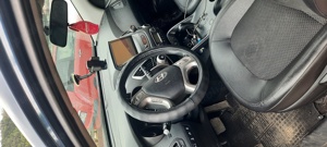 Vând auto hyunday ix35 - imagine 3