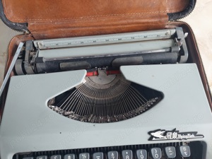 Vând mașină de scris Flying Fish (flyingfish) originală și funcțională - imagine 2