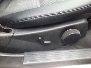 Mercedes-Benz C220, berlină, automatic, climatronic, piele, NAVI color - imagine 14