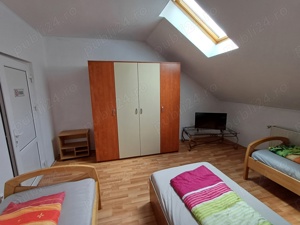 închiriez apartament în Regim Hotelier  - imagine 4