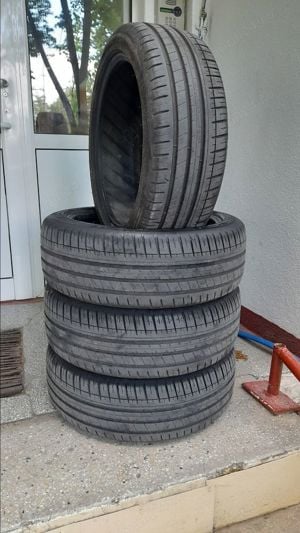 Vand 4  Anvelope de VARĂ Michelin Folosite 10.000 km 215 45 18 93W Dot 39 2017  - imagine 7