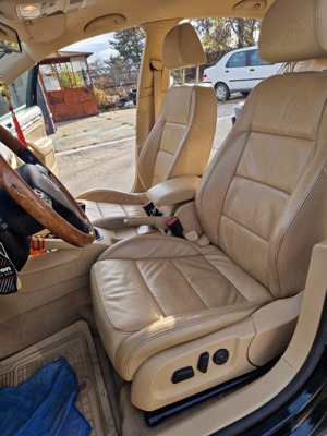 Vand VW Jetta full option -comanda Senatul Romaniei - imagine 2