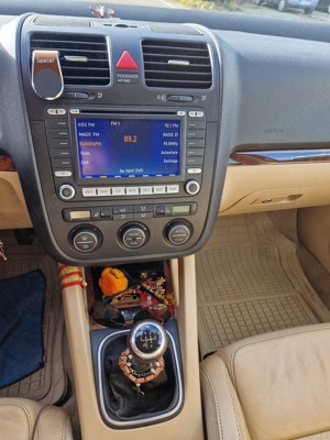 Vand VW Jetta full option -comanda Senatul Romaniei - imagine 7