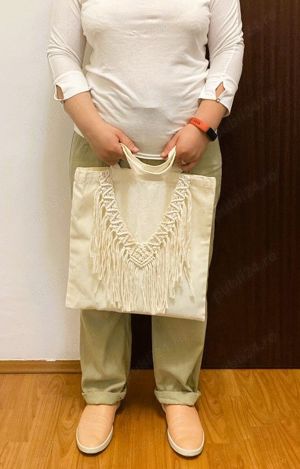 Sacosa decorata in stil boho - imagine 3