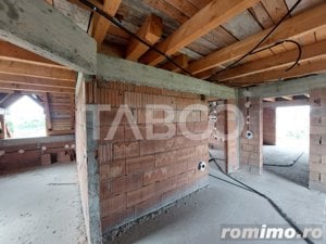 Casa de vanzare 115 mp utili 1000 mp teren zona linistita Avrig Sibiu - imagine 7