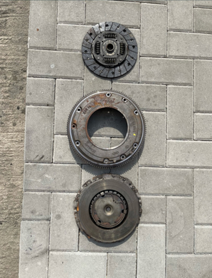 Volanta Mondeo ambreiaj Golf placute frana pompa apa Citroen Peugeot ornament hayon - imagine 7