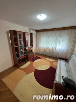 P4193 Apartament 4 CAMERE, zona STADION