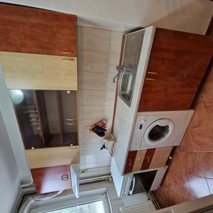 Proprietar închiriez ap.2cam Zona Stadion-Complex  decomandat cu centrală termică  - imagine 4