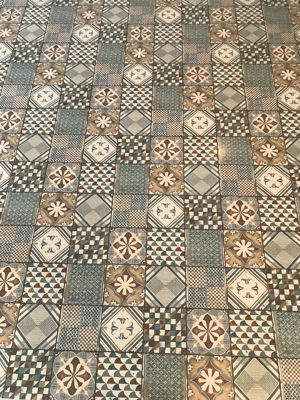 Faianțar cu experiență  - imagine 5