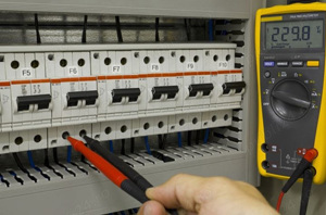 Electrician autorizat ANRE-Execut instalații electrice si interventii - imagine 7