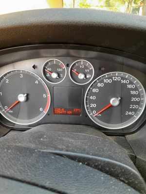 Vand Ford focus2 break 2007 - imagine 4 Vand Ford focus2 break 2007 - imagine 4