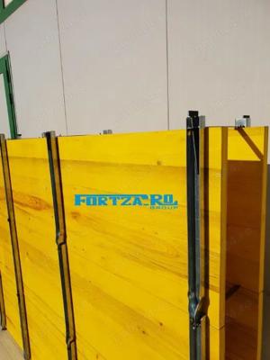 Montanti   Profile U zincate tip Doka