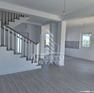 Duplex in Bucovat,bine amplasat cu finisari de calitate. - imagine 6