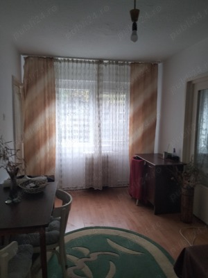 Zona Șagului, apartament 2 camere, parter, chirie 300 euro negociabil  - imagine 4