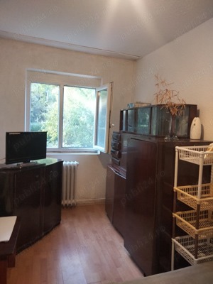 Zona Șagului, apartament 2 camere, parter, chirie 300 euro negociabil  - imagine 9