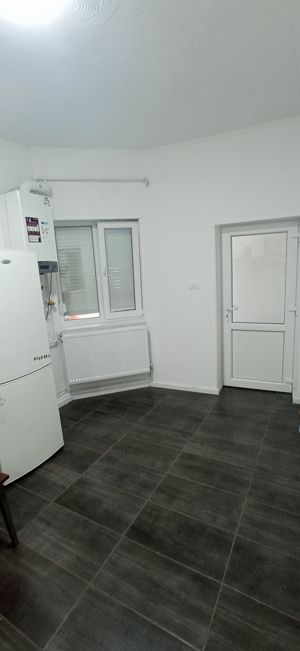 Apartament 1 camere Dâmbovița  - imagine 8