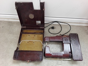 Masina de cusut portabila Freia vintage 1948 - imagine 3