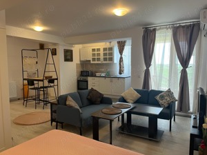 Proprietar,Otopeni-aeroport,complex nou, piscina-parcare, mobilat-utilat, 40 mp, etaj 2, lift, intim