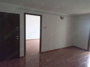 Apartament 2 camere 50mp statia Donici - imagine 8