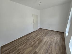 Gradina proprie 50 mp. Pret avantajos. 3 Camere la pret de 2.  - imagine 7